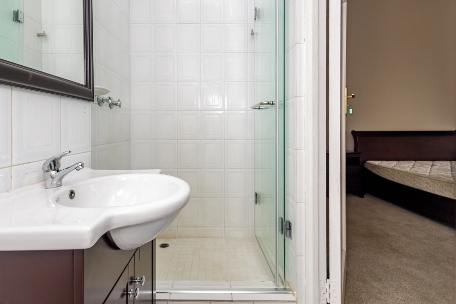 To Let 3 Bedroom Property for Rent in Melrose Gauteng