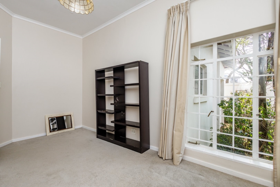 To Let 3 Bedroom Property for Rent in Melrose Gauteng