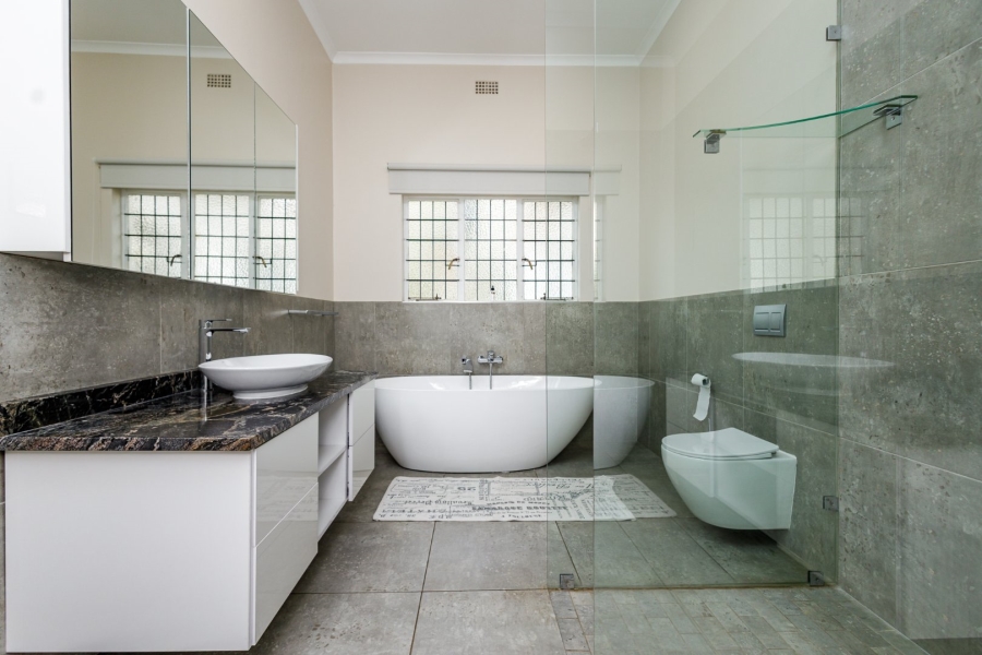 To Let 3 Bedroom Property for Rent in Melrose Gauteng