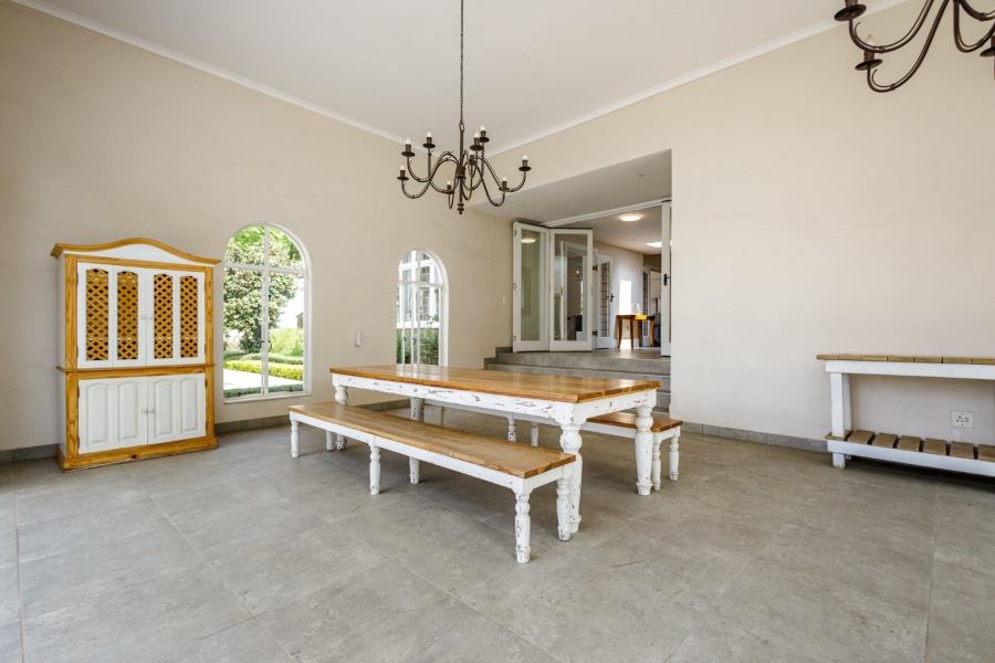 To Let 3 Bedroom Property for Rent in Melrose Gauteng