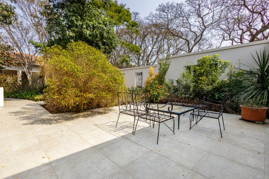 To Let 3 Bedroom Property for Rent in Melrose Gauteng