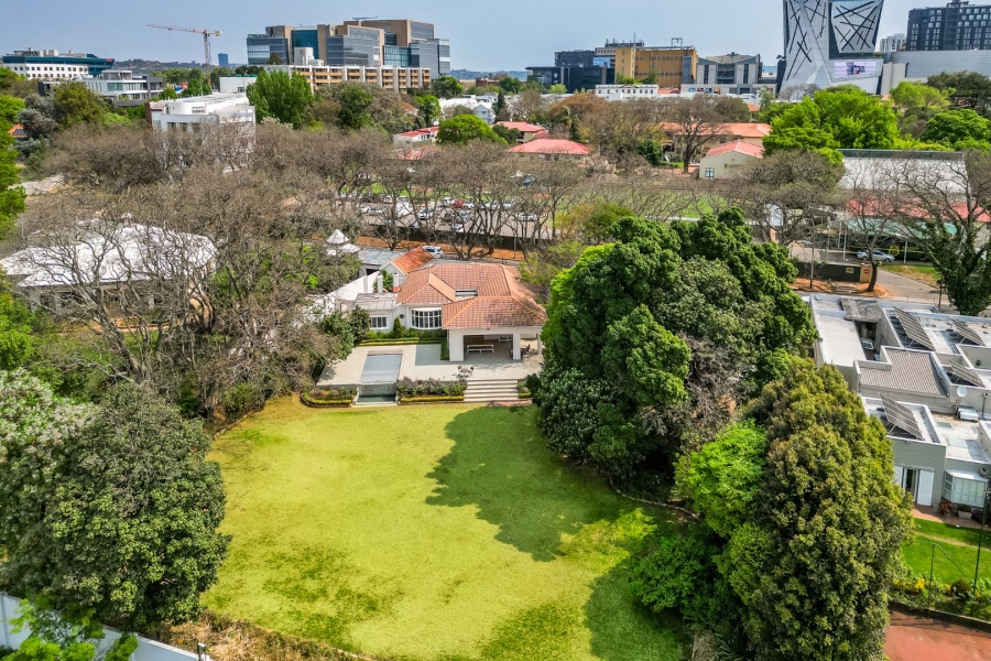To Let 3 Bedroom Property for Rent in Melrose Gauteng
