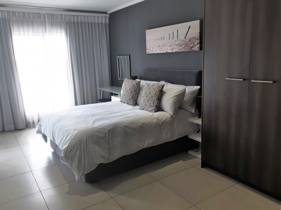To Let 2 Bedroom Property for Rent in Atholl Gauteng