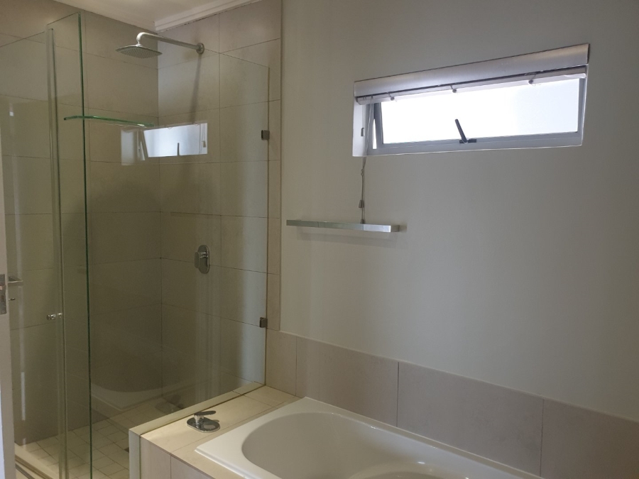To Let 2 Bedroom Property for Rent in Atholl Gauteng