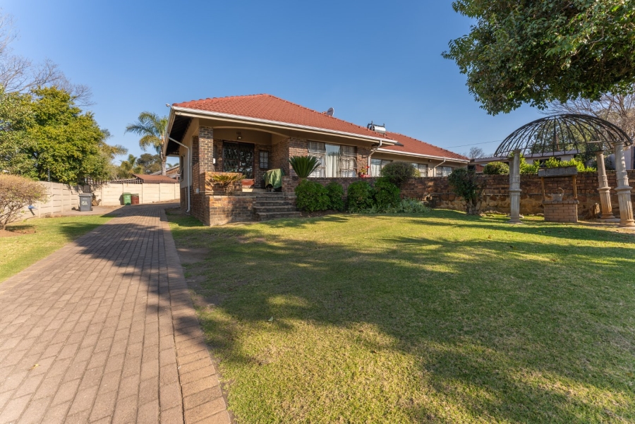 3 Bedroom Property for Sale in Eastleigh Gauteng