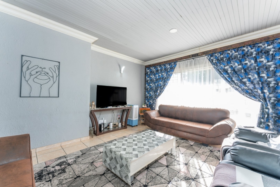 3 Bedroom Property for Sale in Eastleigh Gauteng
