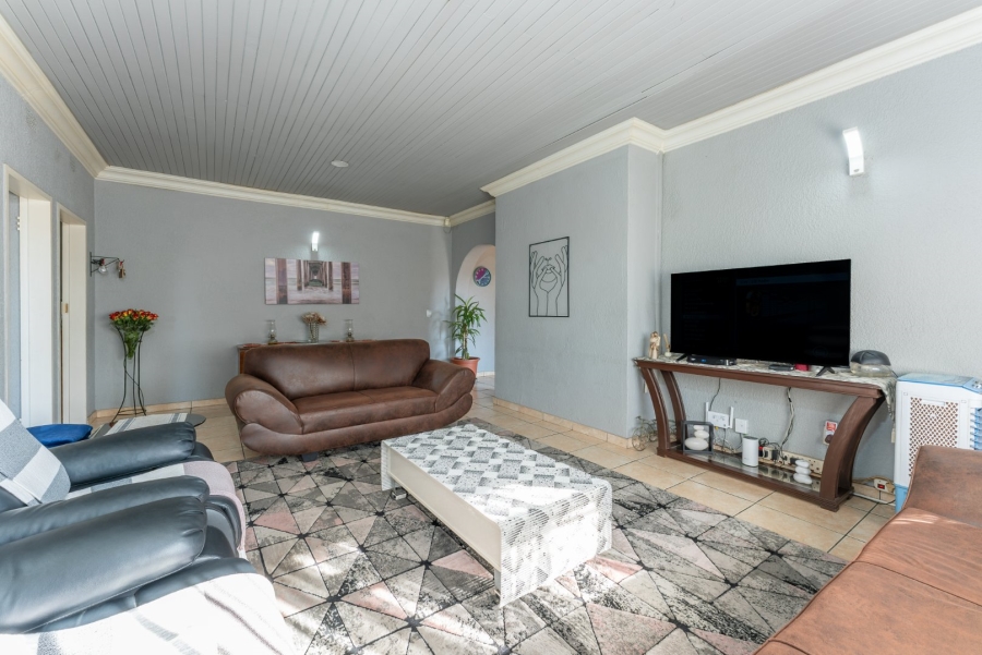 3 Bedroom Property for Sale in Eastleigh Gauteng