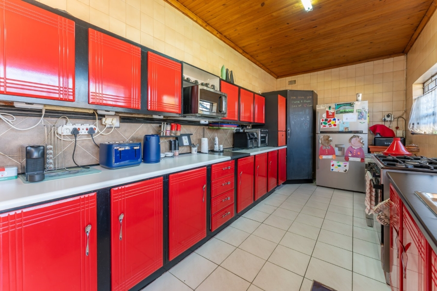 3 Bedroom Property for Sale in Eastleigh Gauteng