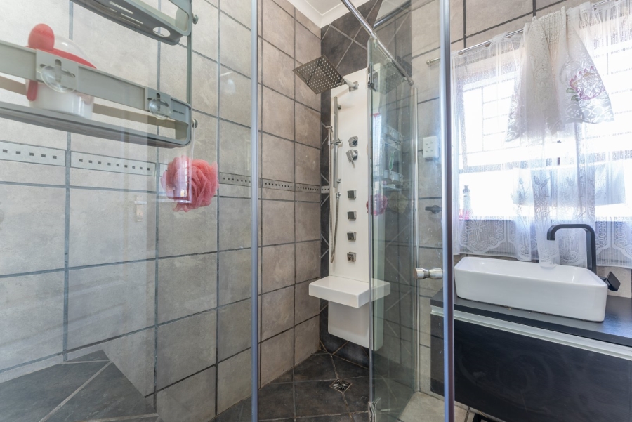 3 Bedroom Property for Sale in Eastleigh Gauteng