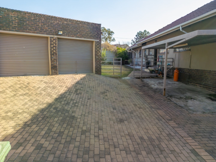 3 Bedroom Property for Sale in Eastleigh Gauteng