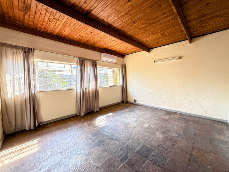 4 Bedroom Property for Sale in Annlin Gauteng