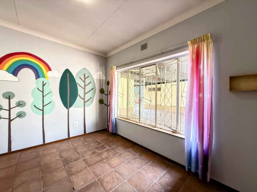 4 Bedroom Property for Sale in Annlin Gauteng