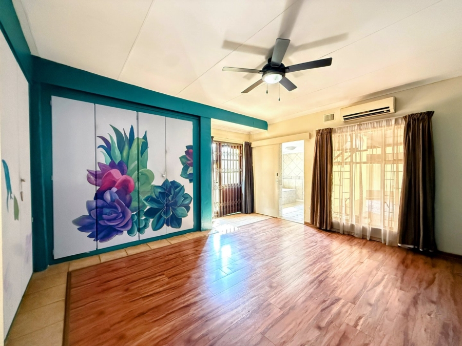 4 Bedroom Property for Sale in Annlin Gauteng