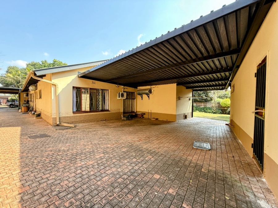 4 Bedroom Property for Sale in Annlin Gauteng