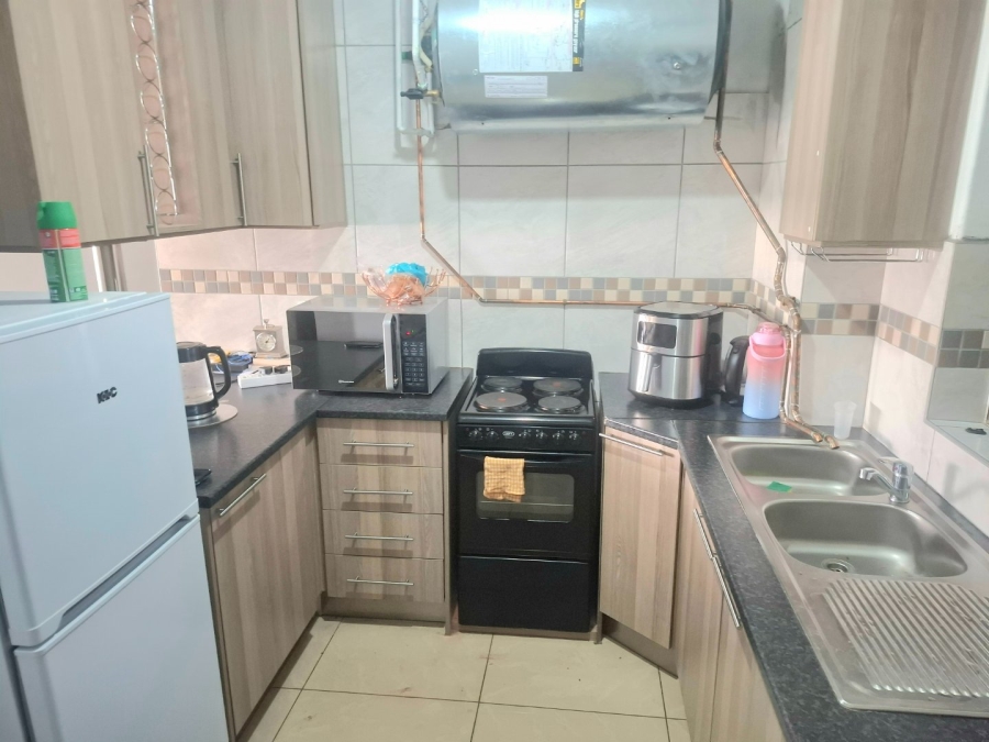 To Let 2 Bedroom Property for Rent in Pretoria Central Gauteng