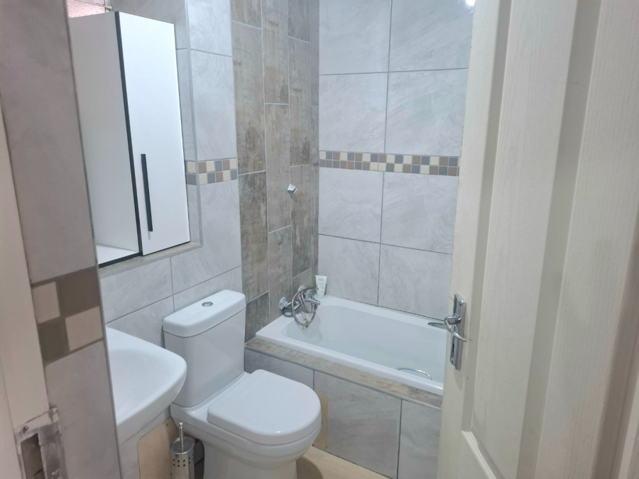 To Let 2 Bedroom Property for Rent in Pretoria Central Gauteng
