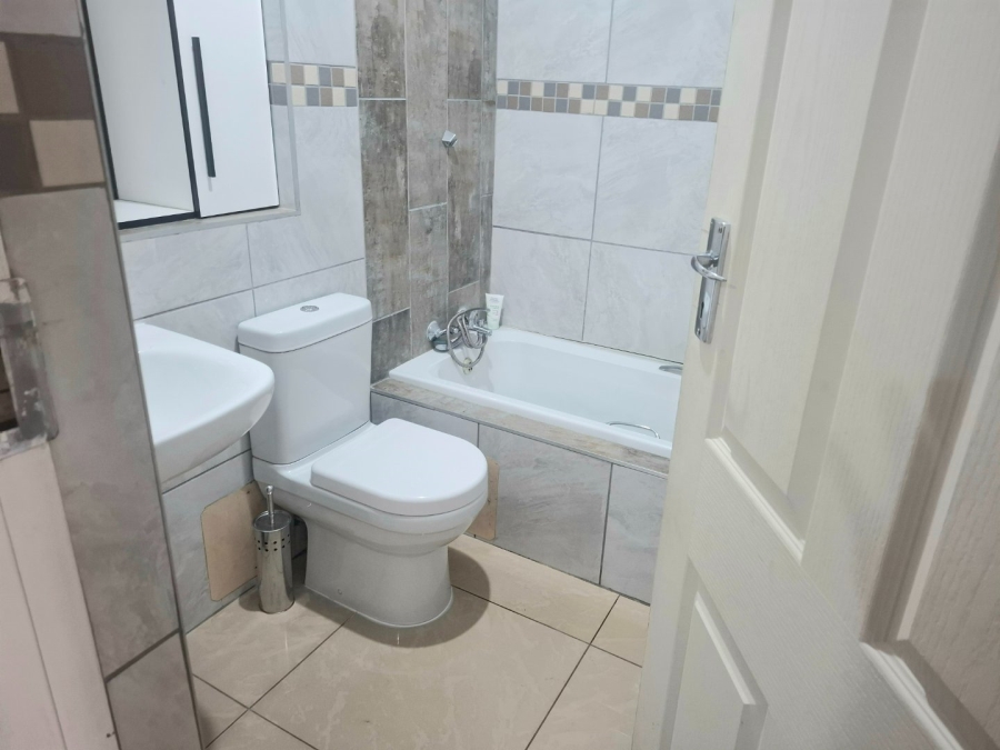 To Let 2 Bedroom Property for Rent in Pretoria Central Gauteng