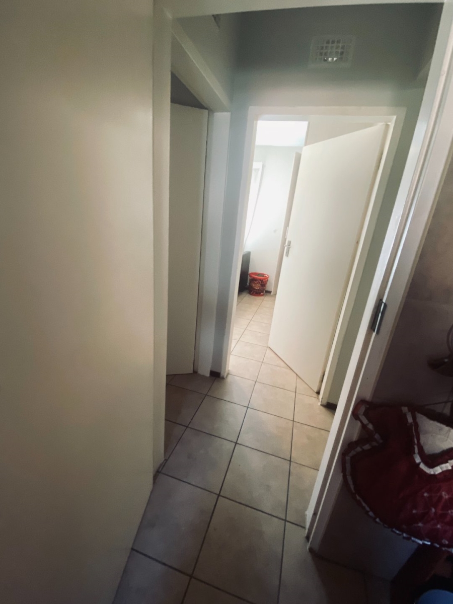 2 Bedroom Property for Sale in Noordwyk Gauteng
