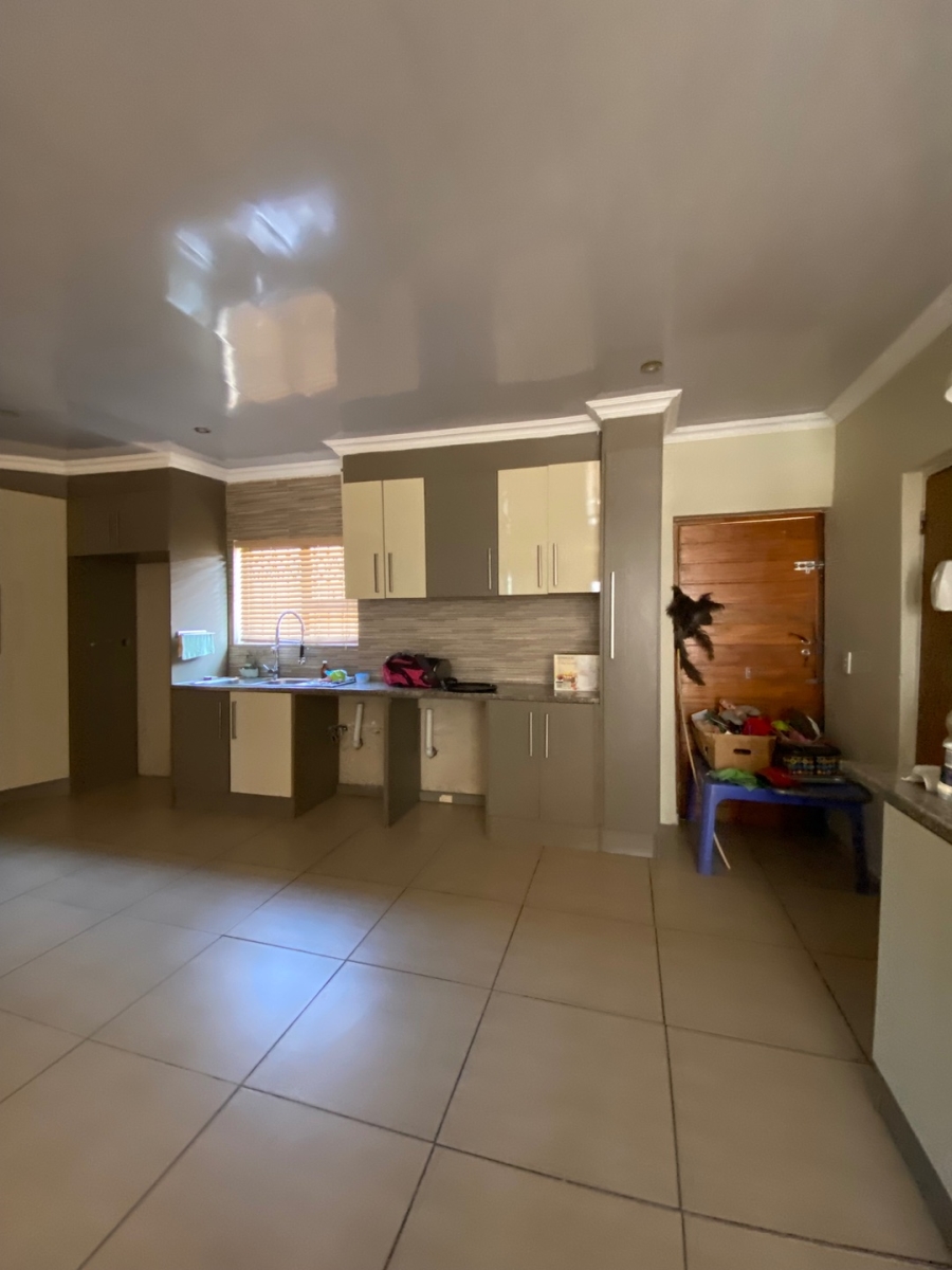 3 Bedroom Property for Sale in Sharon Park Gauteng