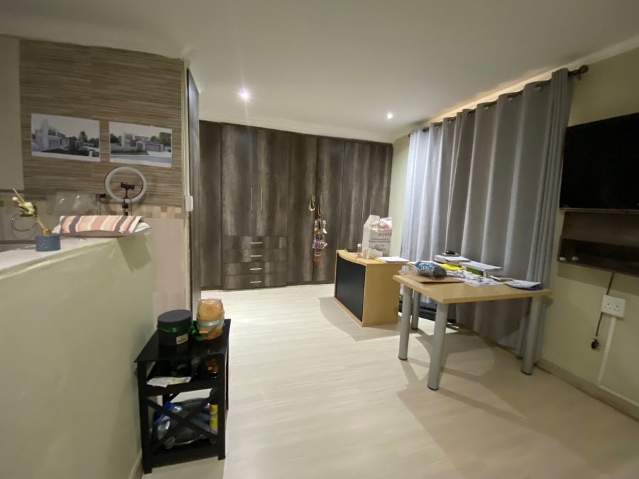 3 Bedroom Property for Sale in Sharon Park Gauteng