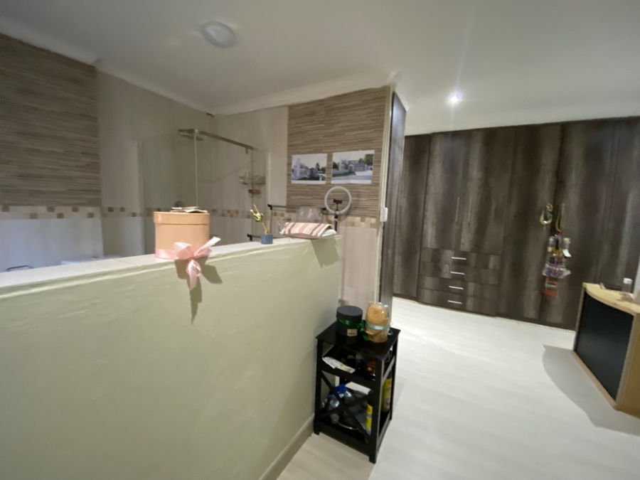 3 Bedroom Property for Sale in Sharon Park Gauteng