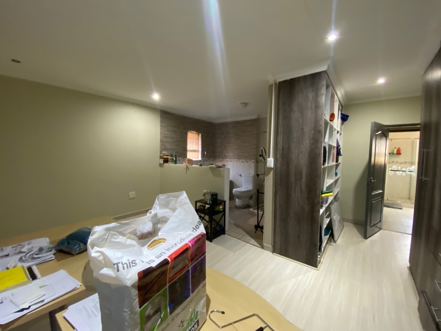 3 Bedroom Property for Sale in Sharon Park Gauteng