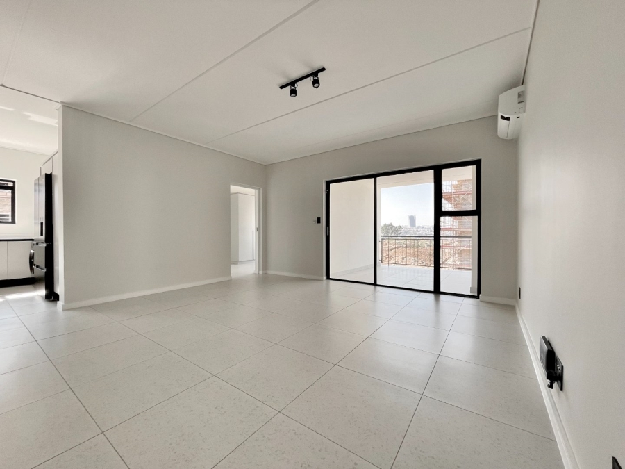 To Let 3 Bedroom Property for Rent in The Polofields Gauteng