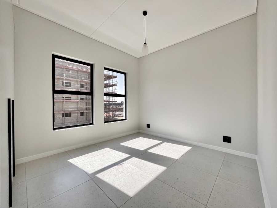 To Let 3 Bedroom Property for Rent in The Polofields Gauteng