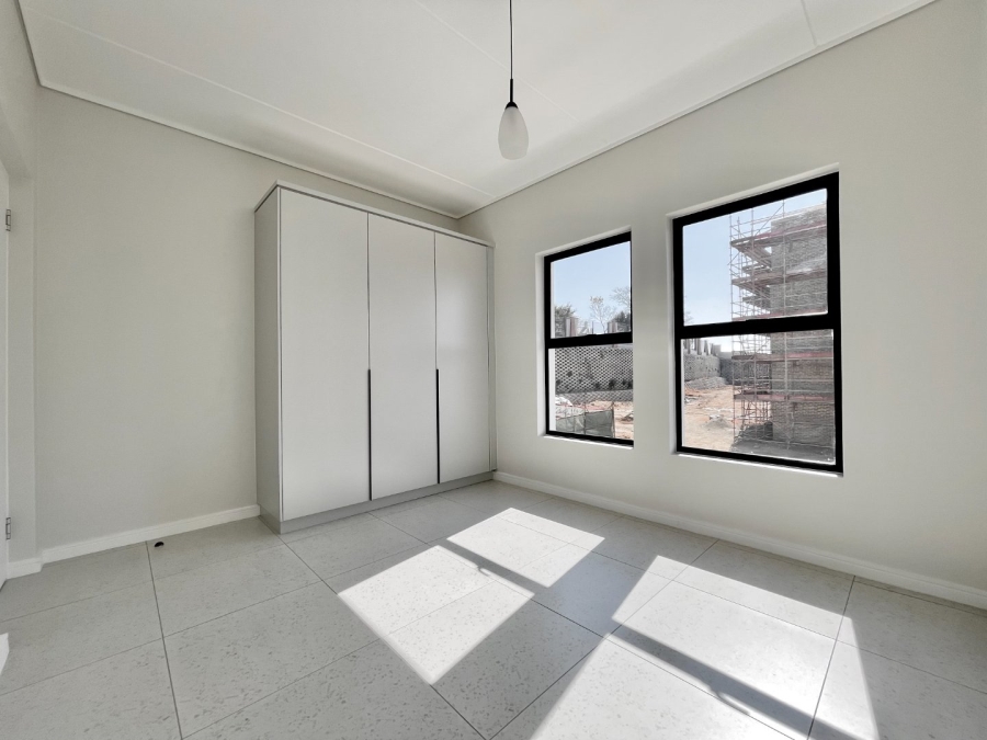 To Let 3 Bedroom Property for Rent in The Polofields Gauteng