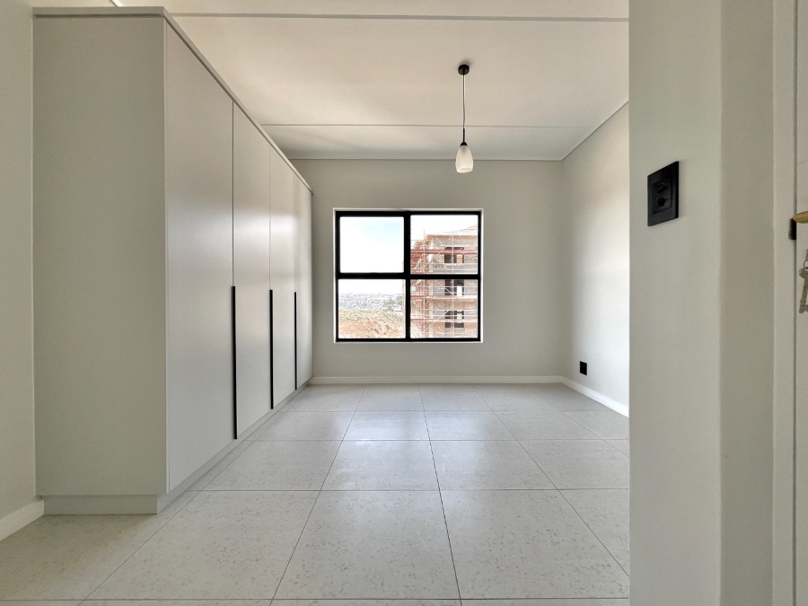 To Let 3 Bedroom Property for Rent in The Polofields Gauteng
