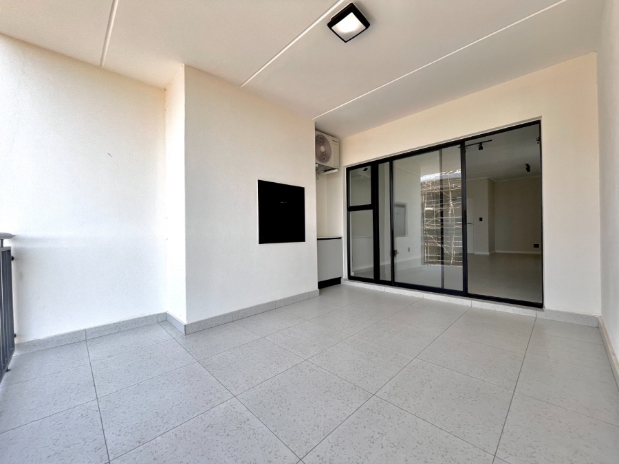 To Let 3 Bedroom Property for Rent in The Polofields Gauteng