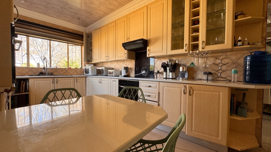 3 Bedroom Property for Sale in Three Rivers East Gauteng