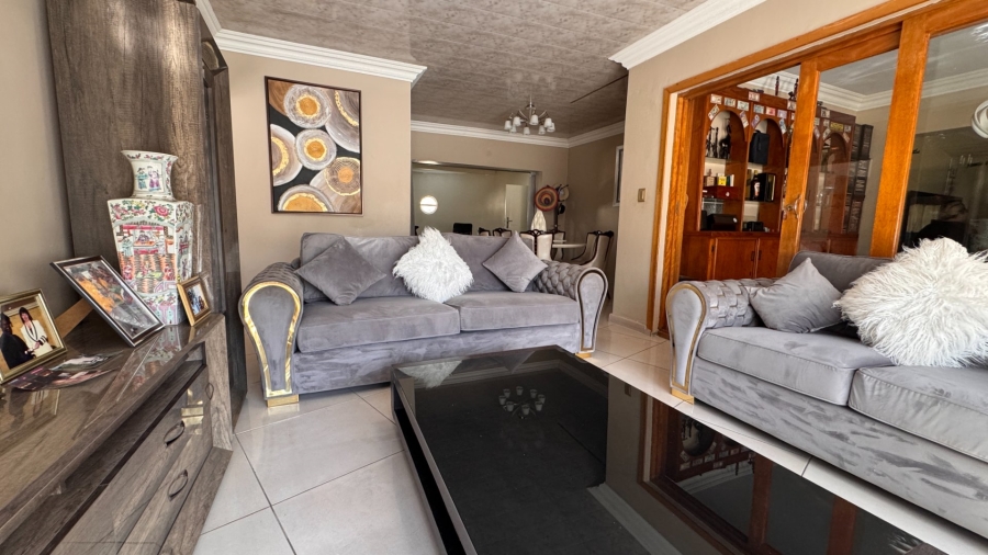 3 Bedroom Property for Sale in Three Rivers East Gauteng