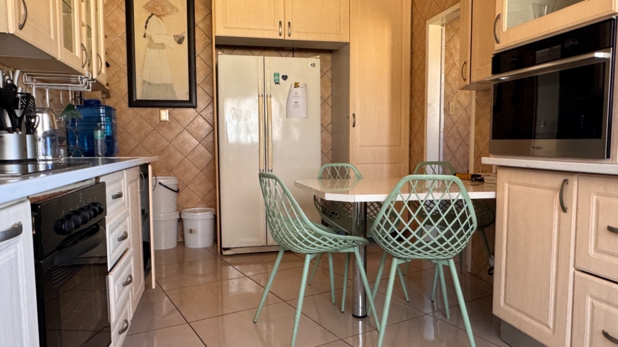 3 Bedroom Property for Sale in Three Rivers East Gauteng