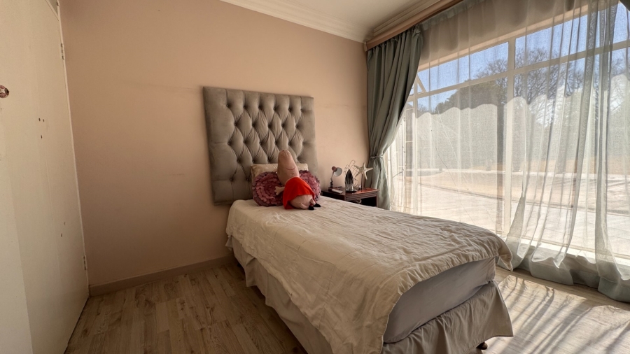 3 Bedroom Property for Sale in Three Rivers East Gauteng