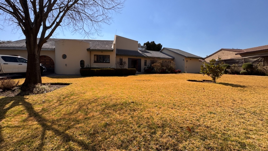 3 Bedroom Property for Sale in Three Rivers East Gauteng