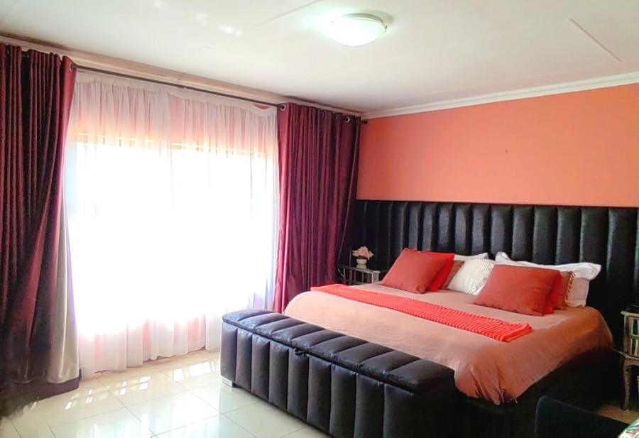 To Let 6 Bedroom Property for Rent in Vanderbijlpark SE 8 Gauteng