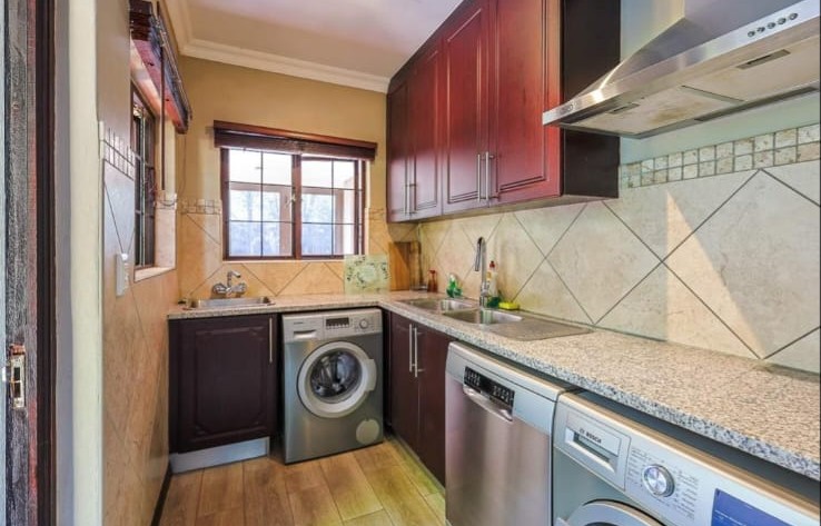 3 Bedroom Property for Sale in Olympus AH Gauteng