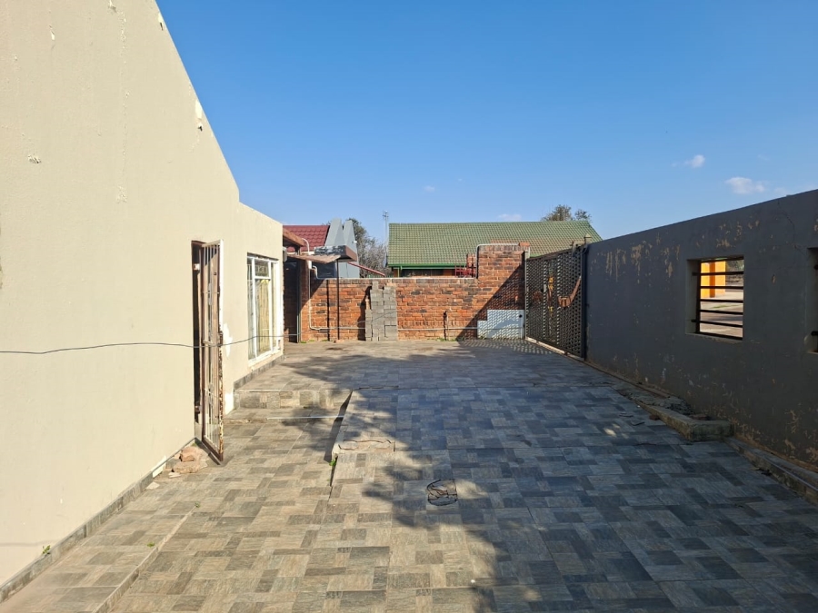 3 Bedroom Property for Sale in Elandspoort Gauteng