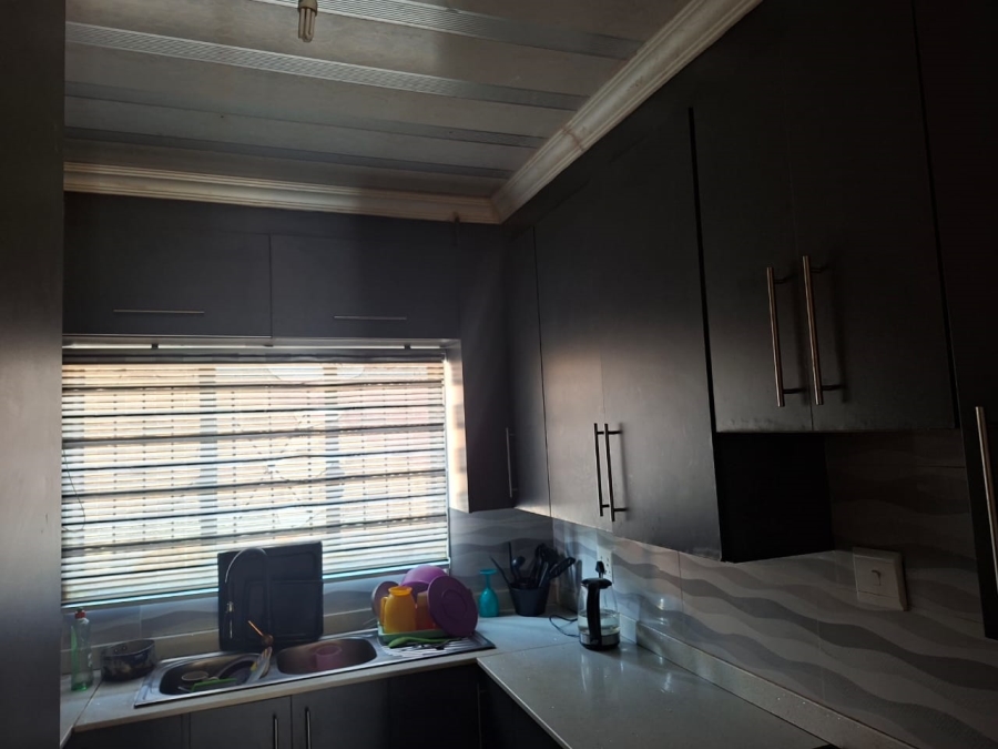 3 Bedroom Property for Sale in Elandspoort Gauteng