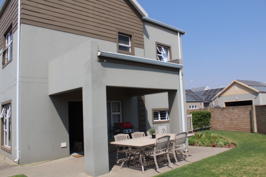 3 Bedroom Property for Sale in Riverspray Lifestyle Estate Gauteng