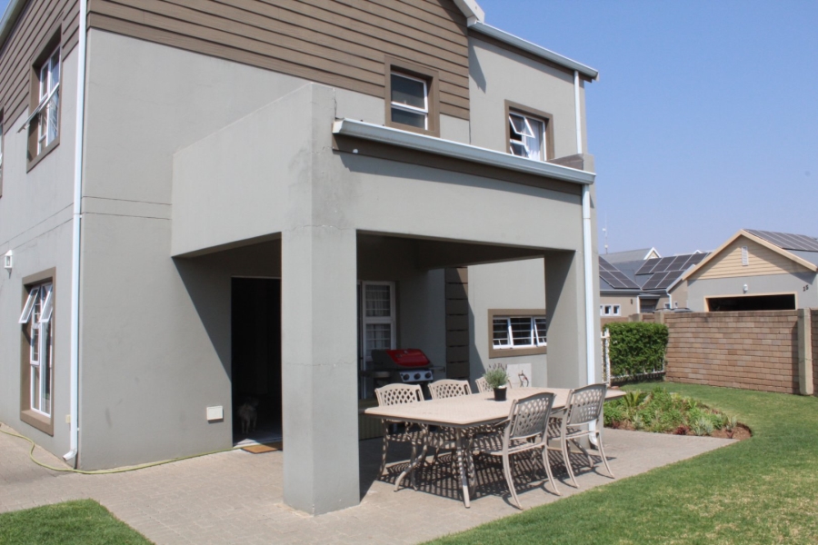 3 Bedroom Property for Sale in Riverspray Lifestyle Estate Gauteng