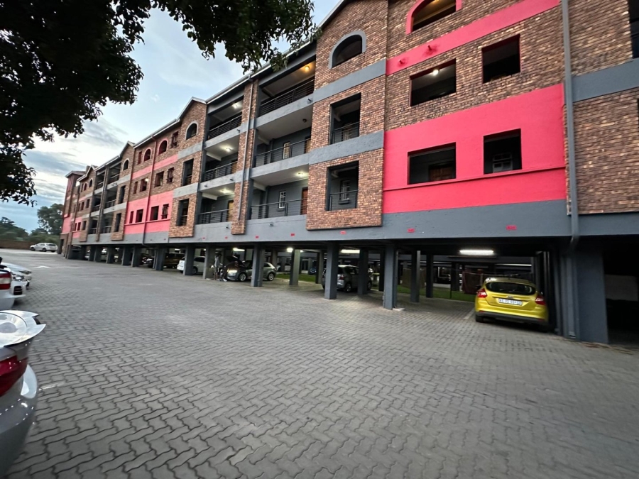 1 Bedroom Property for Sale in Ravenswood Gauteng