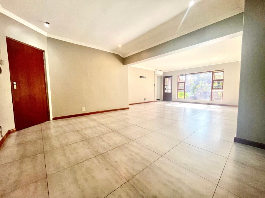 3 Bedroom Property for Sale in Vorna Valley Gauteng