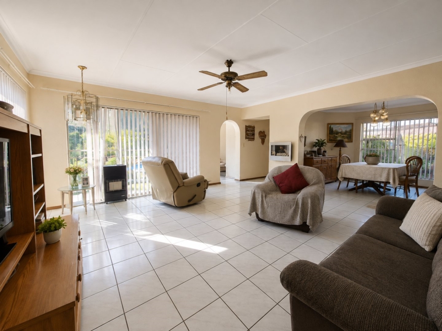 4 Bedroom Property for Sale in Sunward Park Gauteng