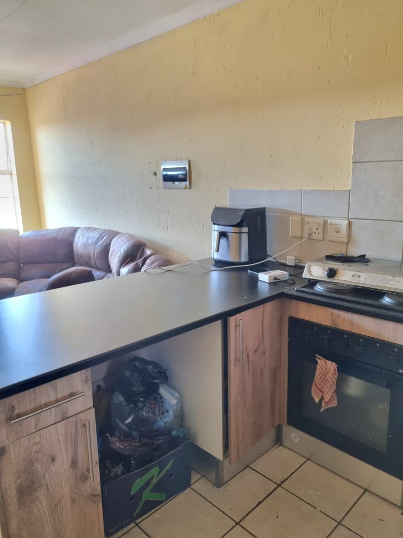2 Bedroom Property for Sale in Comet Gauteng