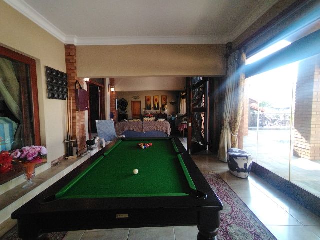 4 Bedroom Property for Sale in Zwavelpoort Gauteng