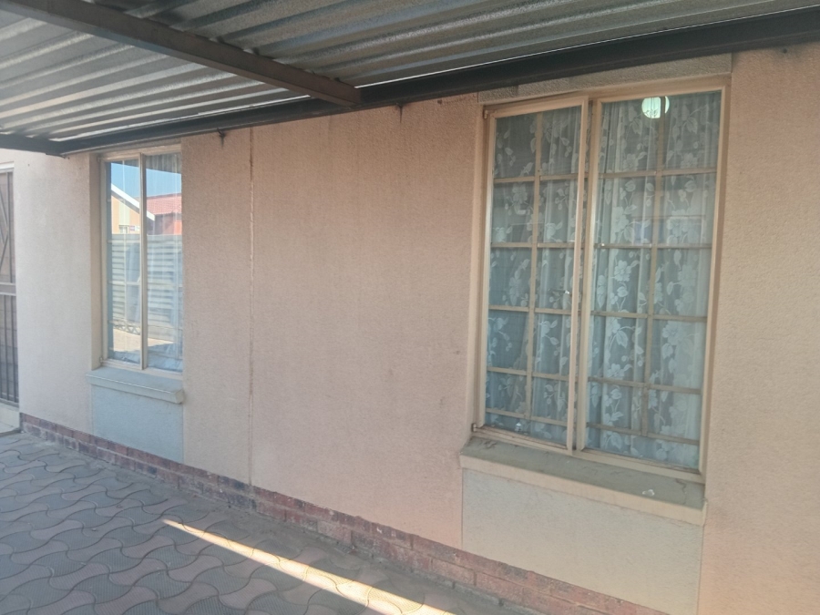 3 Bedroom Property for Sale in Sky City Gauteng