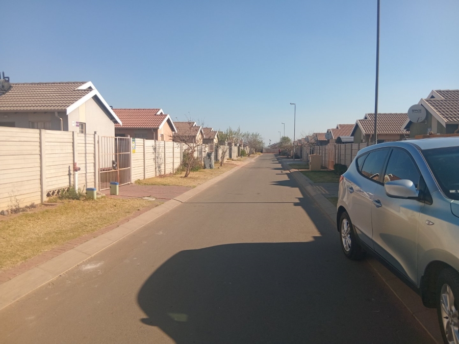 3 Bedroom Property for Sale in Sky City Gauteng