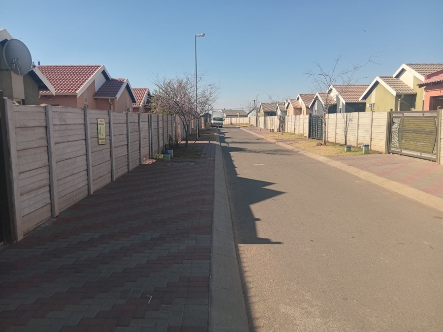 3 Bedroom Property for Sale in Sky City Gauteng